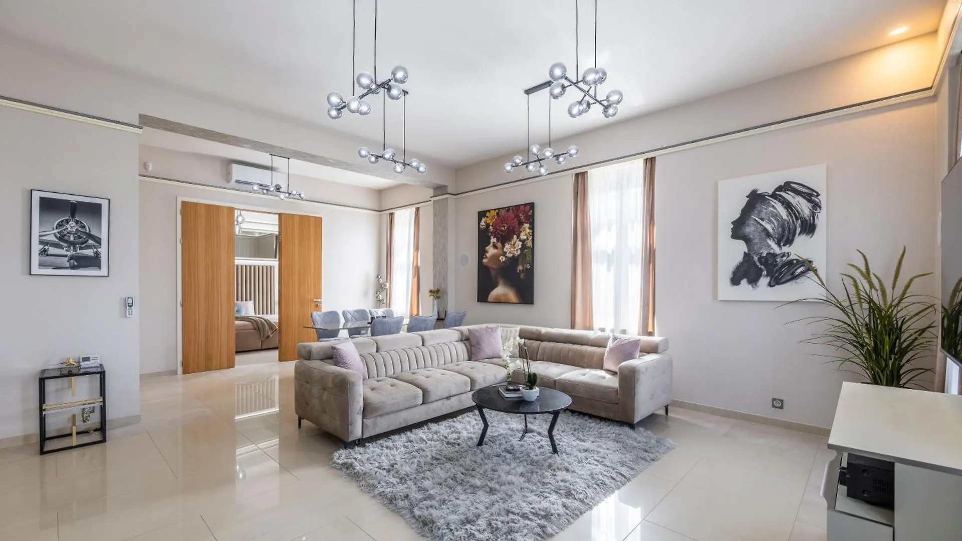 High-End Luxurious Royal Residence In The Heart Of Budapesta 0*,  Ungaria