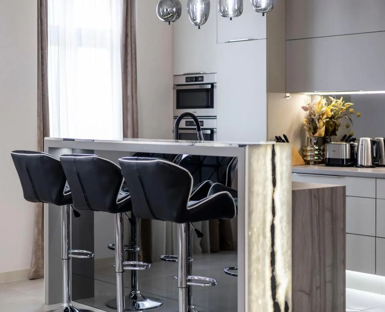 High-End Luxurious Royal Residence In The Heart Of Budapesta 0*,